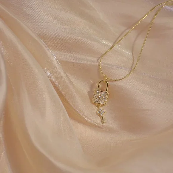 NEW 14K Gold Plated Diamond Lock Key Necklace - Picture 4 of 14